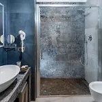 Hotel Primrose 3*