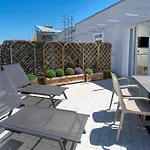 Primrose Hotel 3*