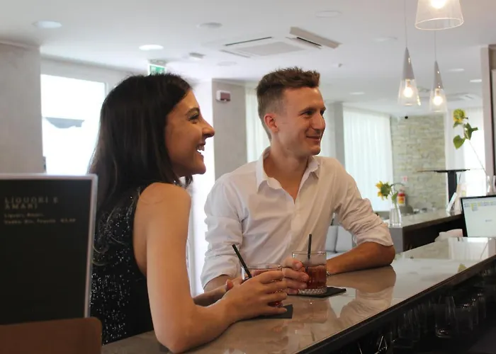 מלון Primrose 3*