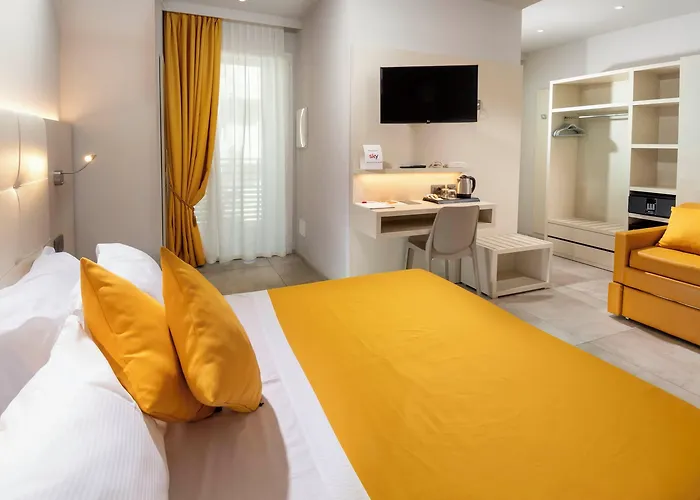 Hotel Primrose 3*